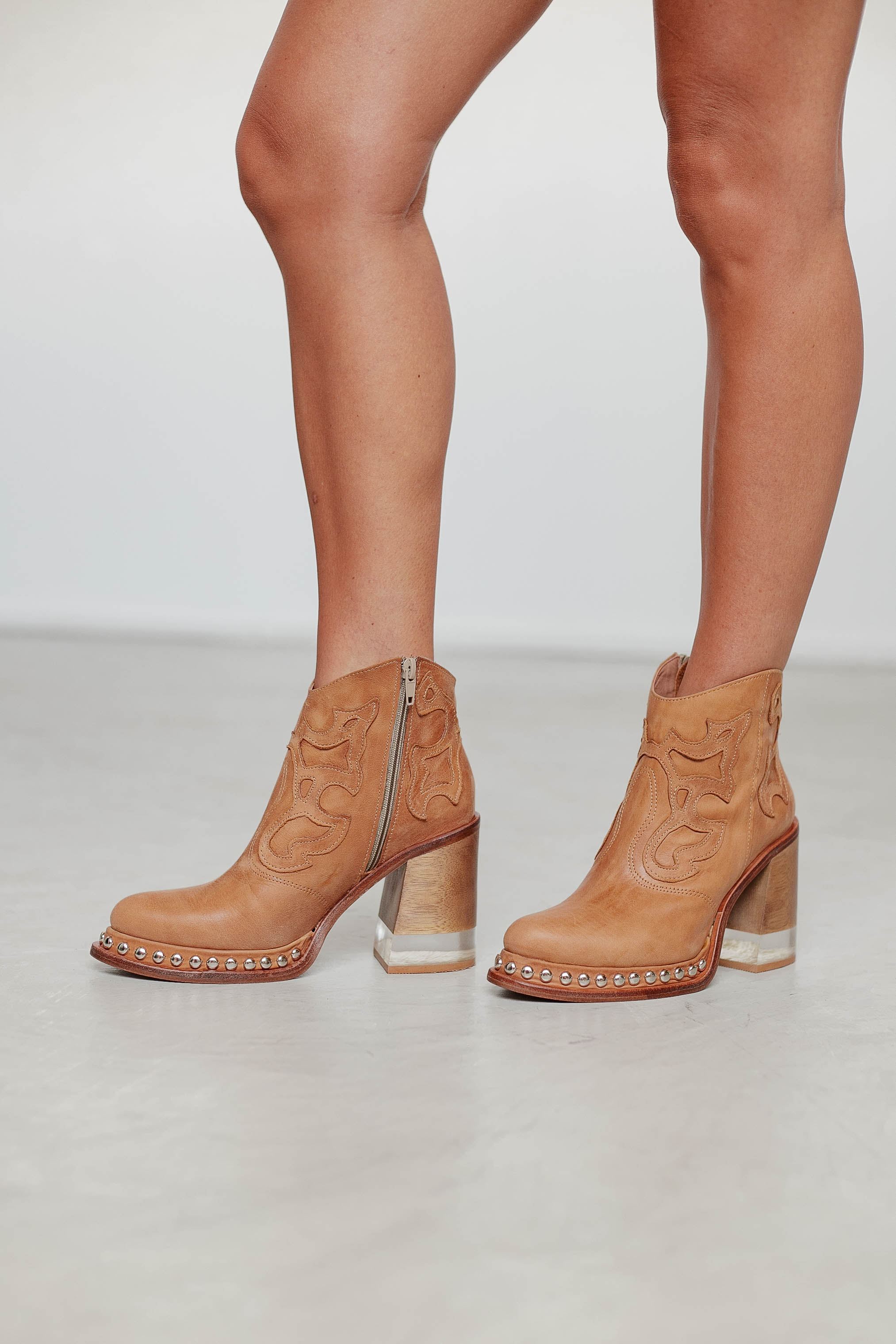 Imagen ilustrativa de Hunter Suela